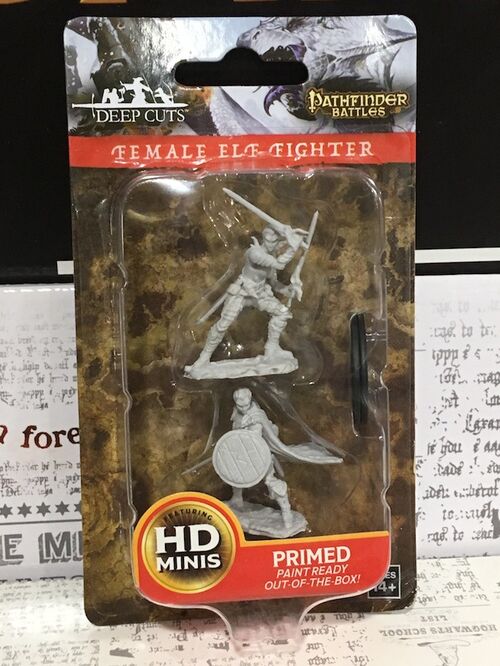Pathfinder Battles Deep Cuts Unpainted Miniatures - Female Elf Fighter