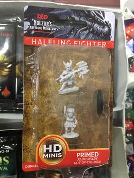 D&D / Dungeons / Pathfinder Unpainted Minis: Female Halfling Fighter D&D / Dungeons / Pathfinder Unpainted Minis: Female Halfling Fighter