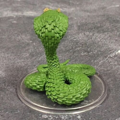 Adventures in Faerun #27a Guardian Naga (Green/Tan) (U)