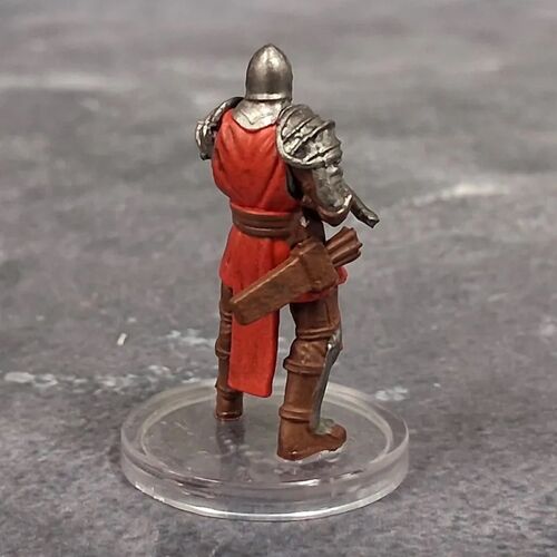 Adventures in Faerun #19 Flaming Fist Warrior Veteran (U)