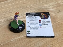 Daphne #058 Chase DC Heroclix: Batman Team-Up Daphne #058 Chase DC Heroclix: Batman Team-Up