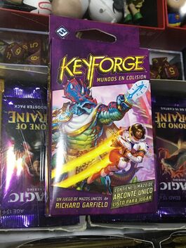 KEYFORGE: MUNDOS EN COLISIÓN (castellano) KEYFORGE: MUNDOS EN COLISIÓN (castellano)