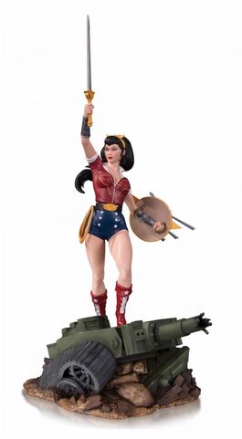 WONDER WOMAN DELUXE ESTATUA 44.6 CM DC BOMBSHELLS DC COMICS (Limitada)