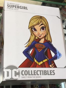 DC Artists Alley Figura Supergirl by Chrissie Zullo 17 cm