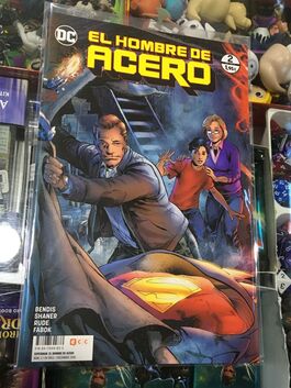 Supermán: El Hombre de Acero 02 (de 06) Supermán: El Hombre de Acero 02 (de 06)