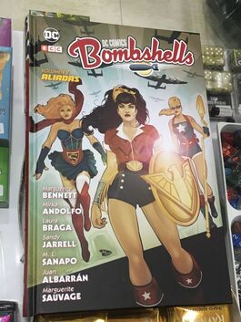 DC CÓMICS BOMBSHELLS vol. 02: ALIADAS DC CÓMICS BOMBSHELLS vol. 02: ALIADAS