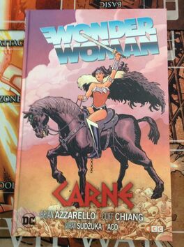 Wonder Woman - Carne Wonder Woman - Carne